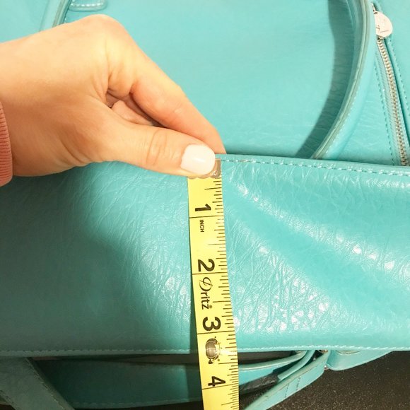 Damsel in Defense Teal Concealed Carry Purse - Picture 16 of 16